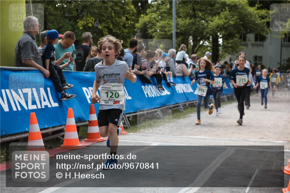 09.05.2026 - Störlauf H.Heesch http://msf.ph/oto/9670841 09.05.2026 13:29:50 Ziel 2026, 120, 273, 184, 272 meine-sportfotos.de
