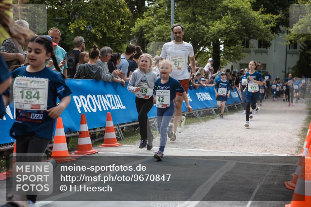 09.05.2026 - Störlauf H.Heesch http://msf.ph/oto/9670847 09.05.2026 13:29:53 Ziel 184, 49, 42, 132, 123 meine-sportfotos.de