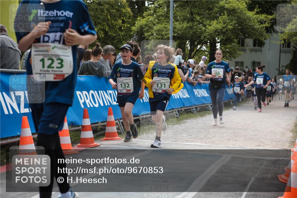 09.05.2026 - Störlauf H.Heesch http://msf.ph/oto/9670853 09.05.2026 13:29:56 Ziel 15, 123, 132, 131, 20, 34 meine-sportfotos.de