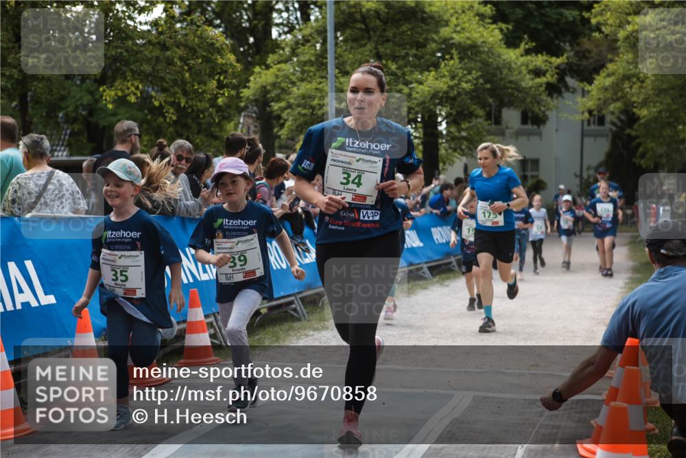 09.05.2026 - Störlauf H.Heesch http://msf.ph/oto/9670858 09.05.2026 13:30:00 Ziel 35, 2026, 39, 34, 175, 124 meine-sportfotos.de