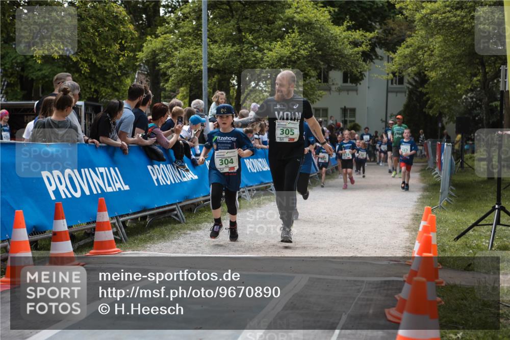 09.05.2026 - Störlauf H.Heesch http://msf.ph/oto/9670890 09.05.2026 13:30:29 Ziel 304, 305, 274, 167 meine-sportfotos.de