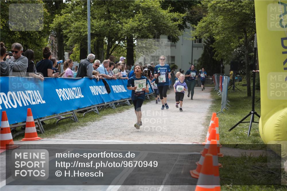 09.05.2026 - Störlauf H.Heesch http://msf.ph/oto/9670949 09.05.2026 13:31:26 Ziel 85, 99, 100 meine-sportfotos.de