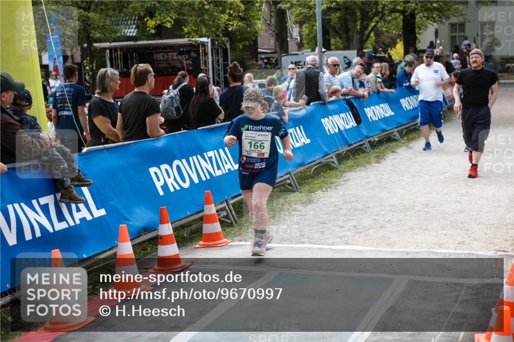 09.05.2026 - Störlauf H.Heesch http://msf.ph/oto/9670997 09.05.2026 13:32:34 Ziel 04821, 9518, 451, 166 meine-sportfotos.de