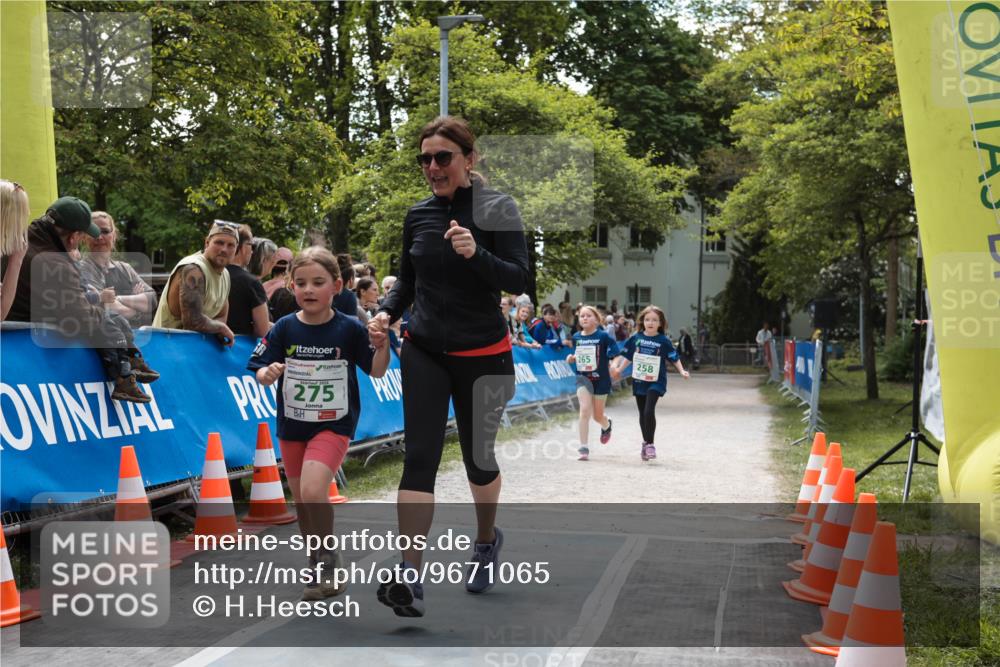 09.05.2026 - Störlauf H.Heesch http://msf.ph/oto/9671065 09.05.2026 13:33:57 Ziel 2026, 275, 265, 258 meine-sportfotos.de