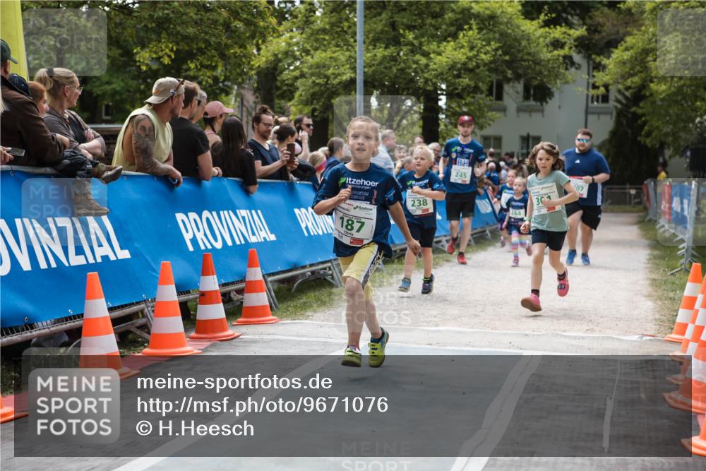 09.05.2026 - Störlauf H.Heesch http://msf.ph/oto/9671076 09.05.2026 13:34:18 Ziel 187, 238, 245, 144, 30, 07 meine-sportfotos.de