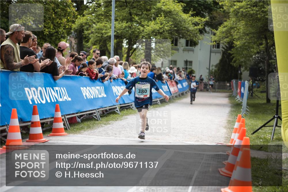 09.05.2026 - Störlauf H.Heesch http://msf.ph/oto/9671137 09.05.2026 13:41:23 Ziel 380 meine-sportfotos.de