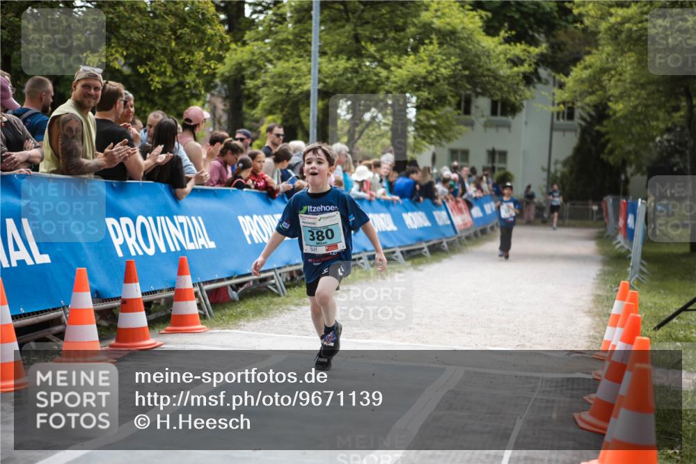 09.05.2026 - Störlauf H.Heesch http://msf.ph/oto/9671139 09.05.2026 13:41:23 Ziel 17, 380 meine-sportfotos.de