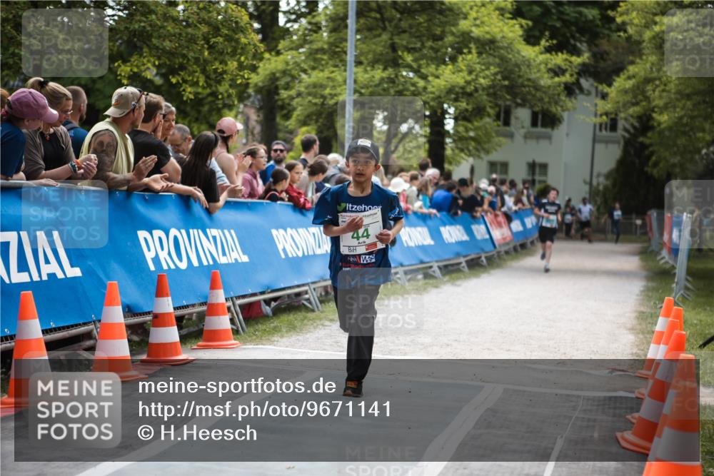 09.05.2026 - Störlauf H.Heesch http://msf.ph/oto/9671141 09.05.2026 13:41:29 Ziel 44 meine-sportfotos.de