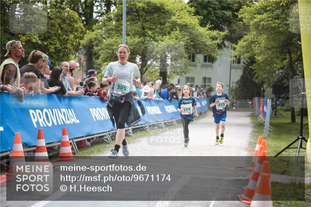 09.05.2026 - Störlauf H.Heesch http://msf.ph/oto/9671174 09.05.2026 13:42:09 Ziel 505, 374, 453 meine-sportfotos.de