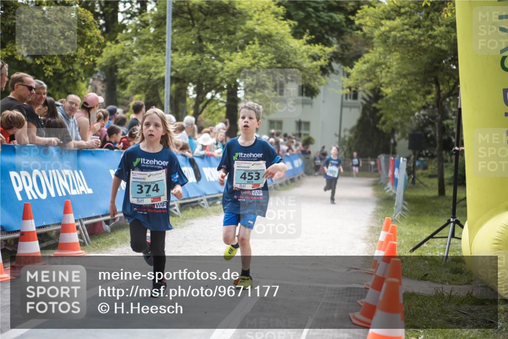 09.05.2026 - Störlauf H.Heesch http://msf.ph/oto/9671177 09.05.2026 13:42:11 Ziel 2026, 374, 453 meine-sportfotos.de