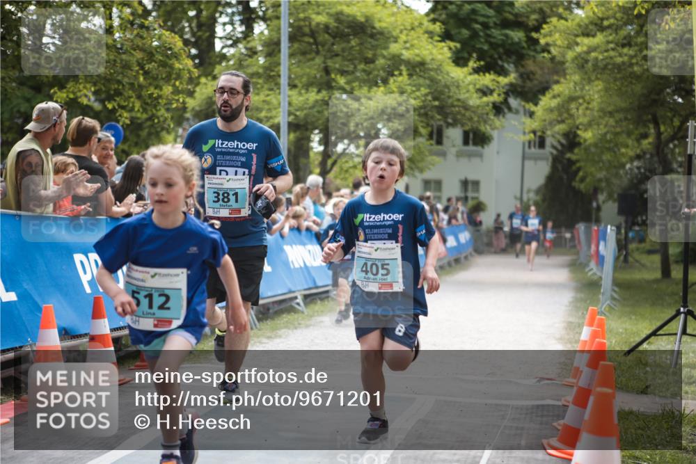 09.05.2026 - Störlauf H.Heesch http://msf.ph/oto/9671201 09.05.2026 13:42:34 Ziel 2025, 512, 381, 405 meine-sportfotos.de