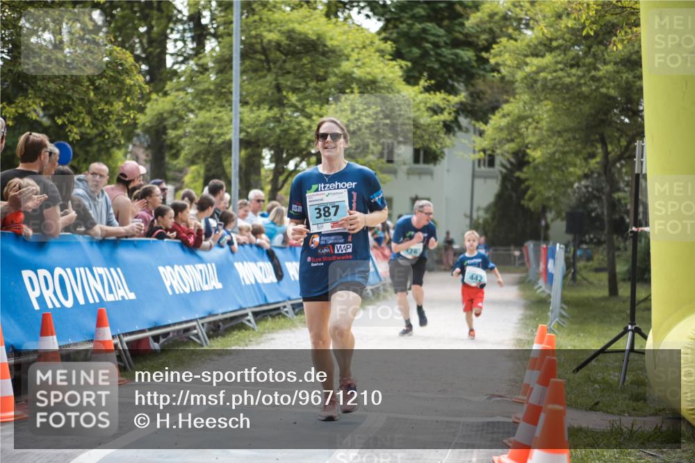 09.05.2026 - Störlauf H.Heesch http://msf.ph/oto/9671210 09.05.2026 13:42:42 Ziel 387, 442 meine-sportfotos.de