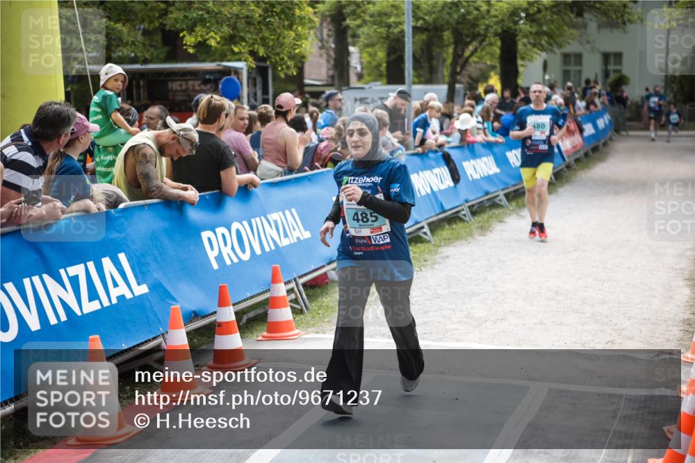 09.05.2026 - Störlauf H.Heesch http://msf.ph/oto/9671237 09.05.2026 13:43:19 Ziel 480, 485 meine-sportfotos.de