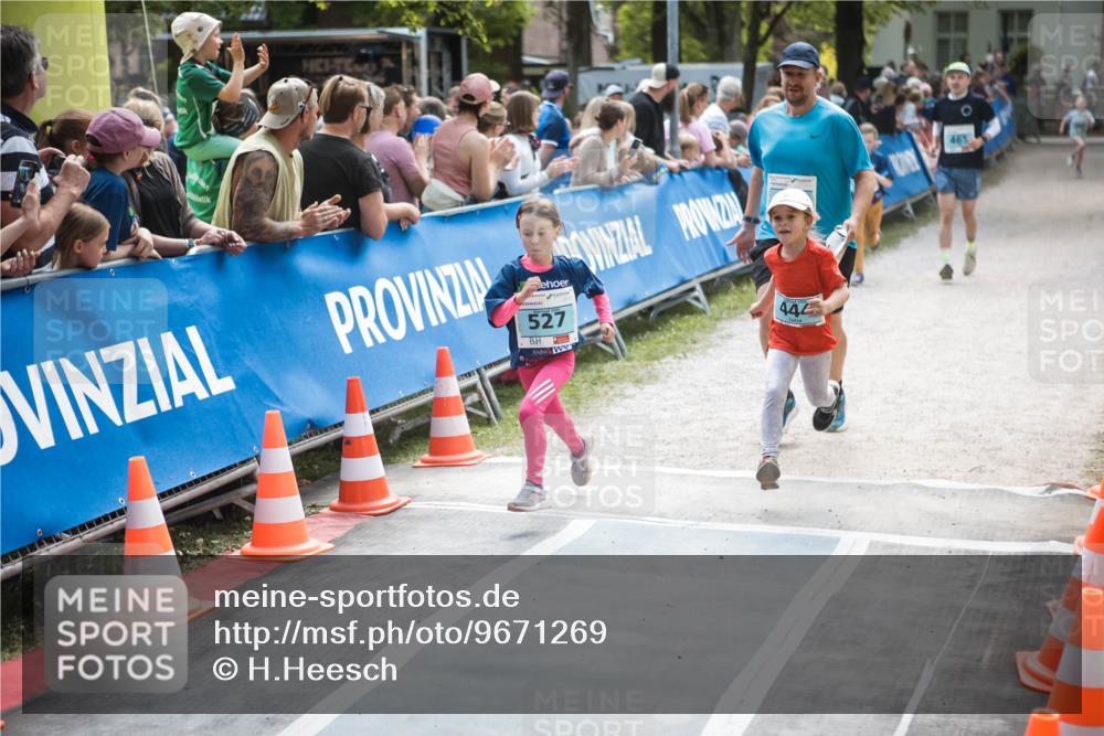 09.05.2026 - Störlauf H.Heesch http://msf.ph/oto/9671269 09.05.2026 13:43:49 Ziel 527, 465 meine-sportfotos.de
