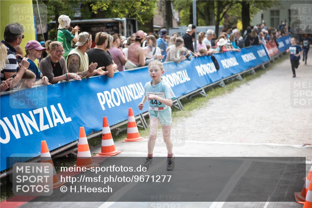 09.05.2026 - Störlauf H.Heesch http://msf.ph/oto/9671277 09.05.2026 13:43:58 Ziel 445 meine-sportfotos.de