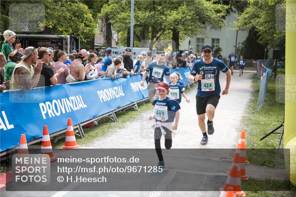09.05.2026 - Störlauf H.Heesch http://msf.ph/oto/9671285 09.05.2026 13:44:11 Ziel 402, 449, 515, 424 meine-sportfotos.de