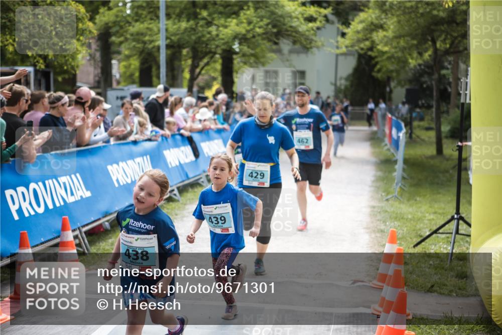 09.05.2026 - Störlauf H.Heesch http://msf.ph/oto/9671301 09.05.2026 13:44:31 Ziel 429, 2026, 438, 439, 462 meine-sportfotos.de