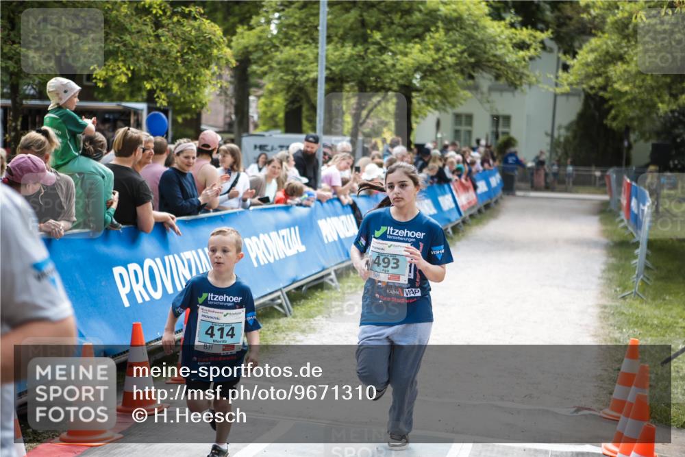09.05.2026 - Störlauf H.Heesch http://msf.ph/oto/9671310 09.05.2026 13:44:37 Ziel 1, 414, 493 meine-sportfotos.de