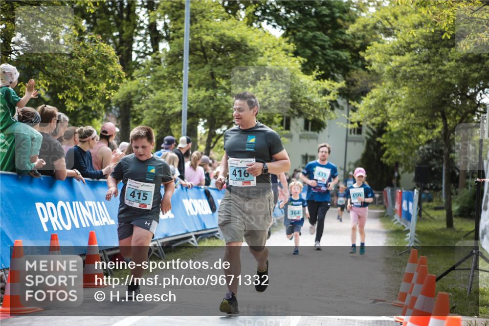 09.05.2026 - Störlauf H.Heesch http://msf.ph/oto/9671332 09.05.2026 13:45:18 Ziel 415, 416, 364, 433, 450 meine-sportfotos.de