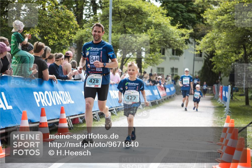09.05.2026 - Störlauf H.Heesch http://msf.ph/oto/9671340 09.05.2026 13:45:26 Ziel 428, 2026, 427, 521, 477 meine-sportfotos.de