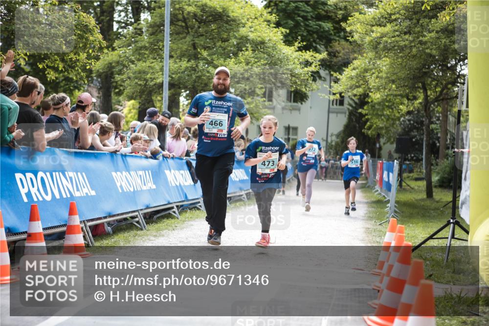 09.05.2026 - Störlauf H.Heesch http://msf.ph/oto/9671346 09.05.2026 13:45:38 Ziel 466, 473, 16 meine-sportfotos.de