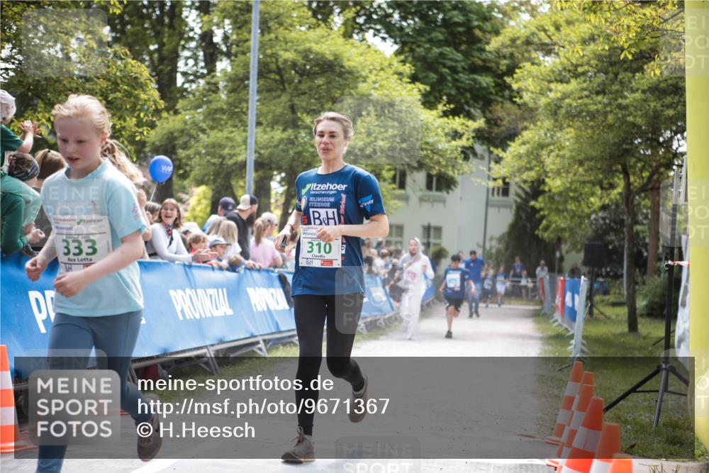 09.05.2026 - Störlauf H.Heesch http://msf.ph/oto/9671367 09.05.2026 13:45:54 Ziel 2025, 333, 310 meine-sportfotos.de