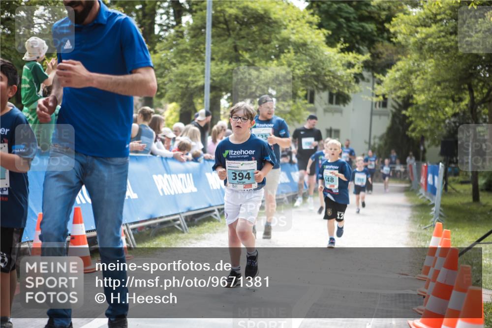 09.05.2026 - Störlauf H.Heesch http://msf.ph/oto/9671381 09.05.2026 13:46:06 Ziel 394, 25, 448, 12 meine-sportfotos.de