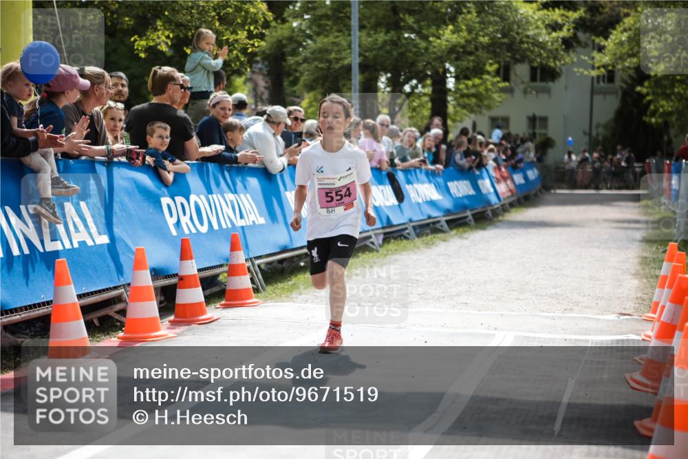 09.05.2026 - Störlauf H.Heesch http://msf.ph/oto/9671519 09.05.2026 13:54:44 Ziel 554 meine-sportfotos.de