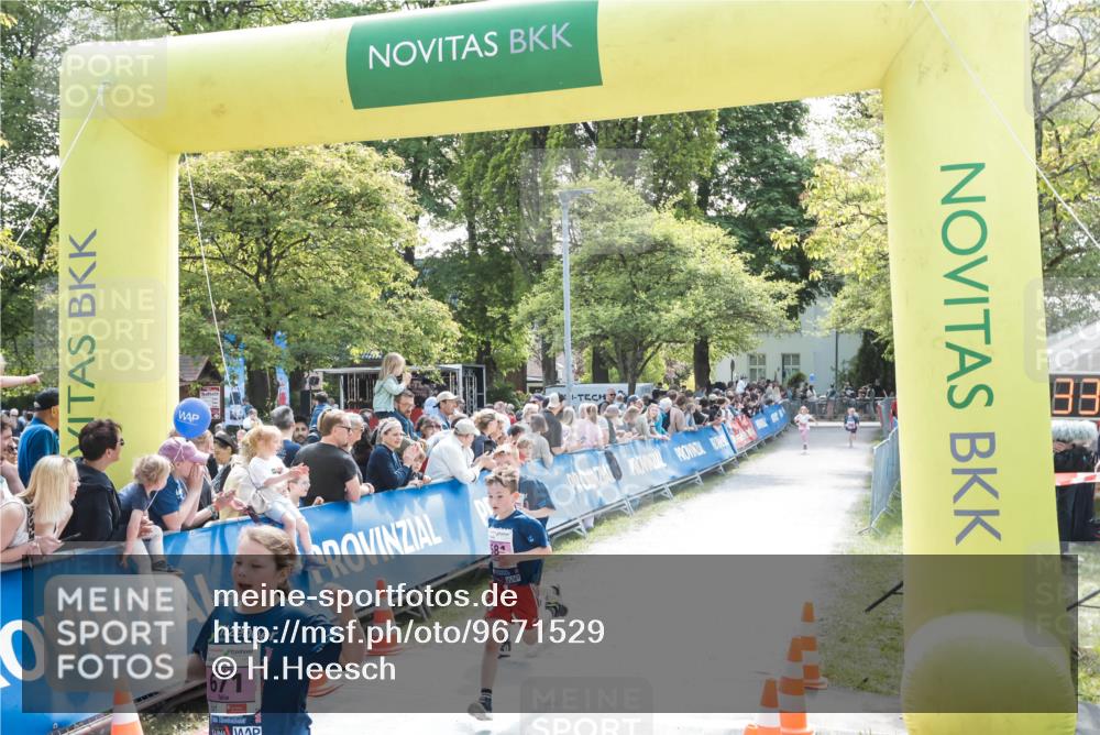 09.05.2026 - Störlauf H.Heesch http://msf.ph/oto/9671529 09.05.2026 13:55:34 Ziel 671 meine-sportfotos.de