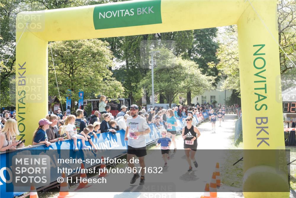 09.05.2026 - Störlauf H.Heesch http://msf.ph/oto/9671632 09.05.2026 13:58:14 Ziel 689 meine-sportfotos.de
