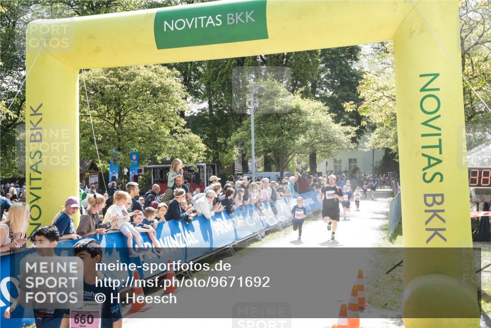 09.05.2026 - Störlauf H.Heesch http://msf.ph/oto/9671692 09.05.2026 13:58:39 Ziel 694, 660 meine-sportfotos.de