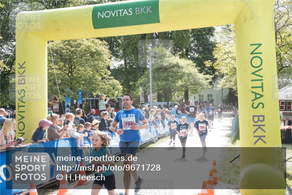 09.05.2026 - Störlauf H.Heesch http://msf.ph/oto/9671728 09.05.2026 13:58:52 Ziel 794 meine-sportfotos.de