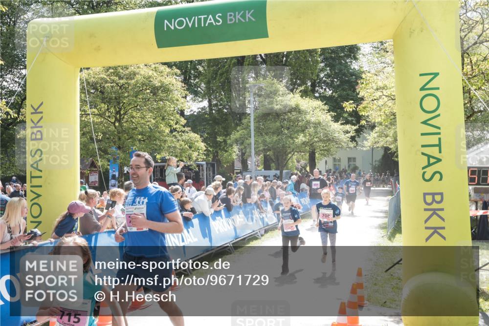09.05.2026 - Störlauf H.Heesch http://msf.ph/oto/9671729 09.05.2026 13:58:52 Ziel 715 meine-sportfotos.de