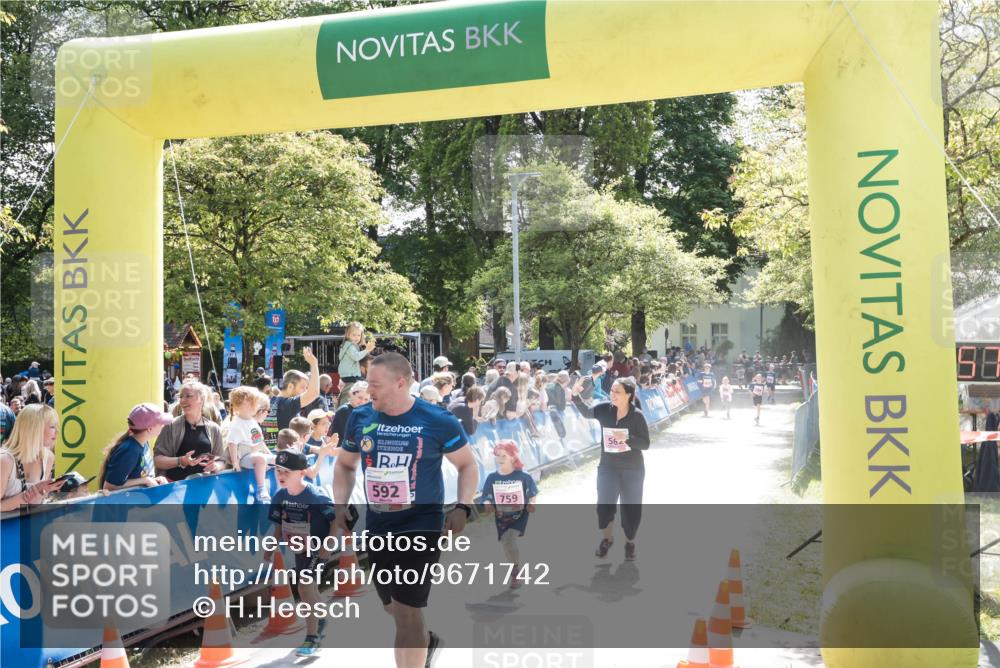 09.05.2026 - Störlauf H.Heesch http://msf.ph/oto/9671742 09.05.2026 13:58:59 Ziel 592, 759 meine-sportfotos.de