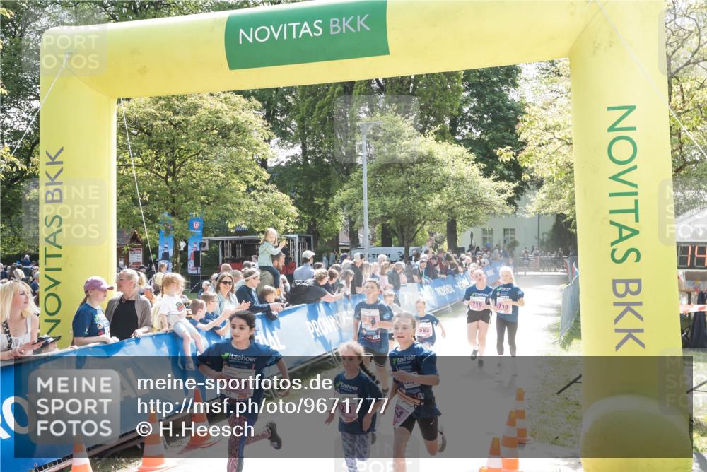 09.05.2026 - Störlauf H.Heesch http://msf.ph/oto/9671777 09.05.2026 13:59:16 Ziel 670, 20 meine-sportfotos.de