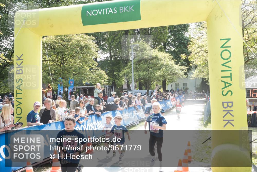 09.05.2026 - Störlauf H.Heesch http://msf.ph/oto/9671779 09.05.2026 13:59:17 Ziel 593, 593 meine-sportfotos.de