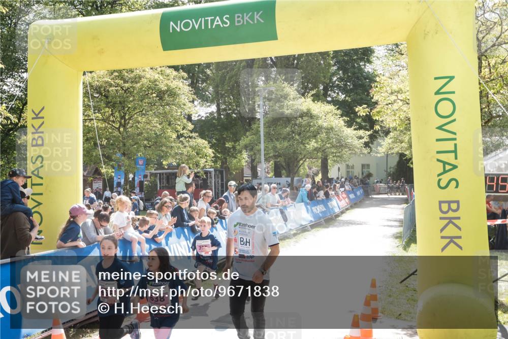 09.05.2026 - Störlauf H.Heesch http://msf.ph/oto/9671838 09.05.2026 14:00:45 Ziel 656, 638 meine-sportfotos.de