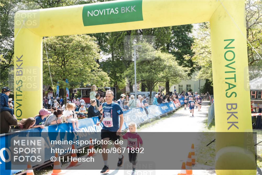 09.05.2026 - Störlauf H.Heesch http://msf.ph/oto/9671892 09.05.2026 14:01:41 Ziel 747 meine-sportfotos.de