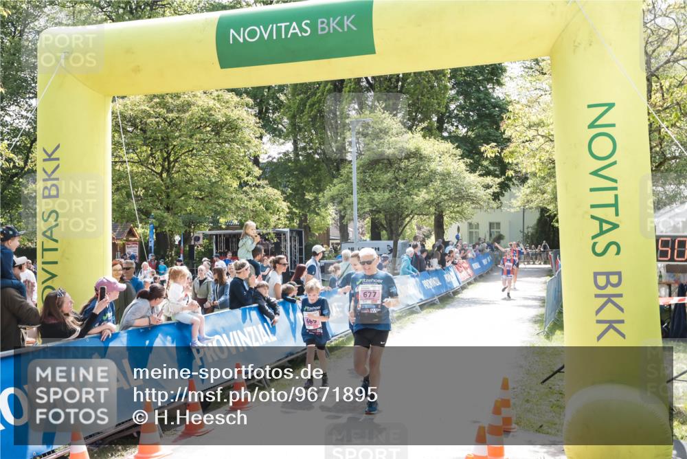 09.05.2026 - Störlauf H.Heesch http://msf.ph/oto/9671895 09.05.2026 14:01:50 Ziel 677 meine-sportfotos.de