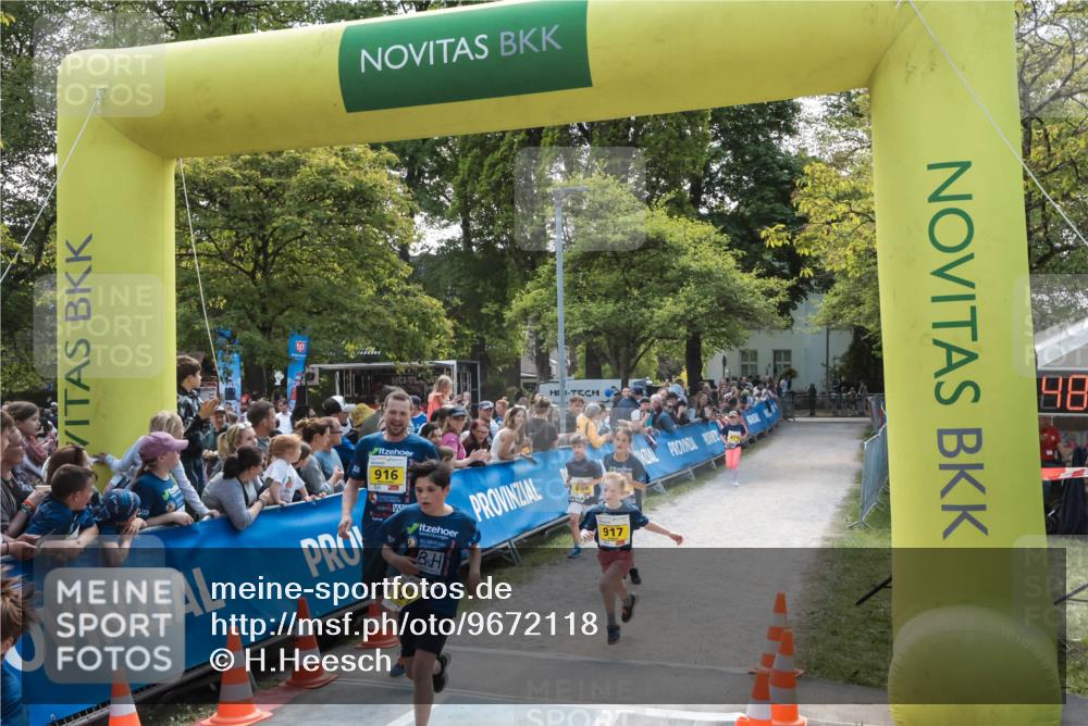 09.05.2026 - Störlauf H.Heesch http://msf.ph/oto/9672118 09.05.2026 14:10:48 Ziel 916, 917, 88 meine-sportfotos.de