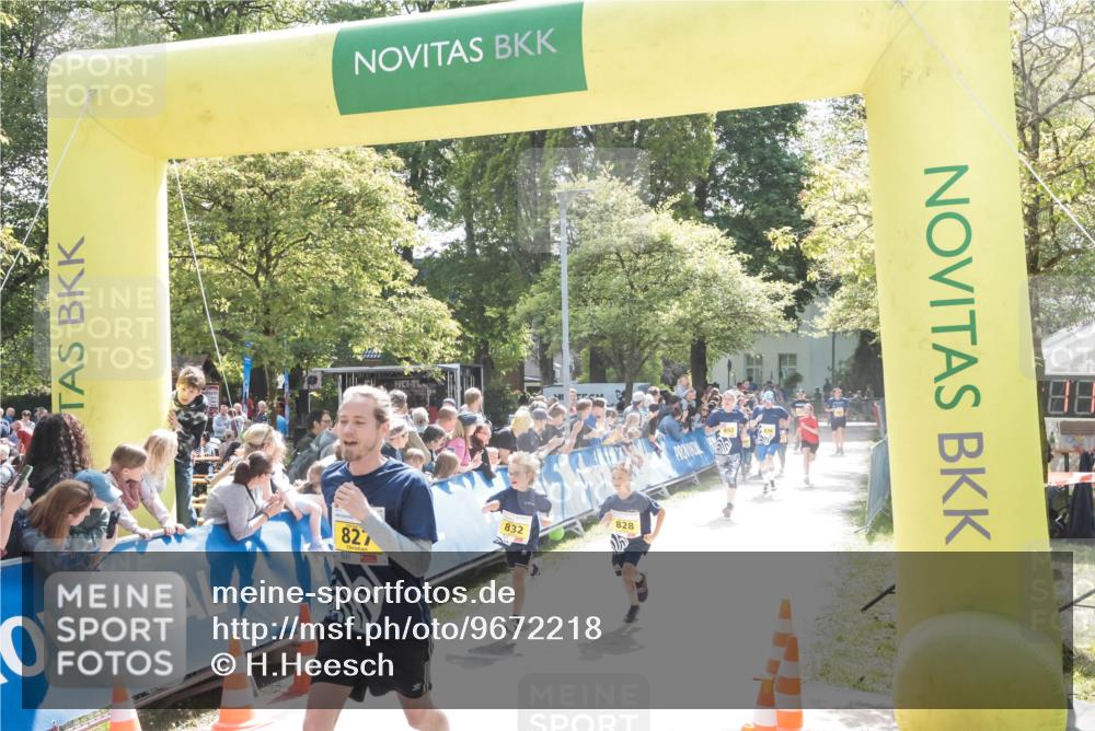 09.05.2026 - Störlauf H.Heesch http://msf.ph/oto/9672218 09.05.2026 14:13:11 Ziel 827 meine-sportfotos.de