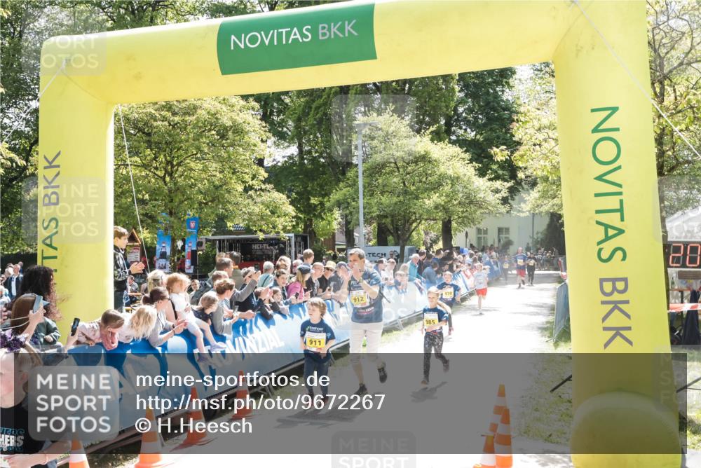 09.05.2026 - Störlauf H.Heesch http://msf.ph/oto/9672267 09.05.2026 14:14:19 Ziel 911 meine-sportfotos.de