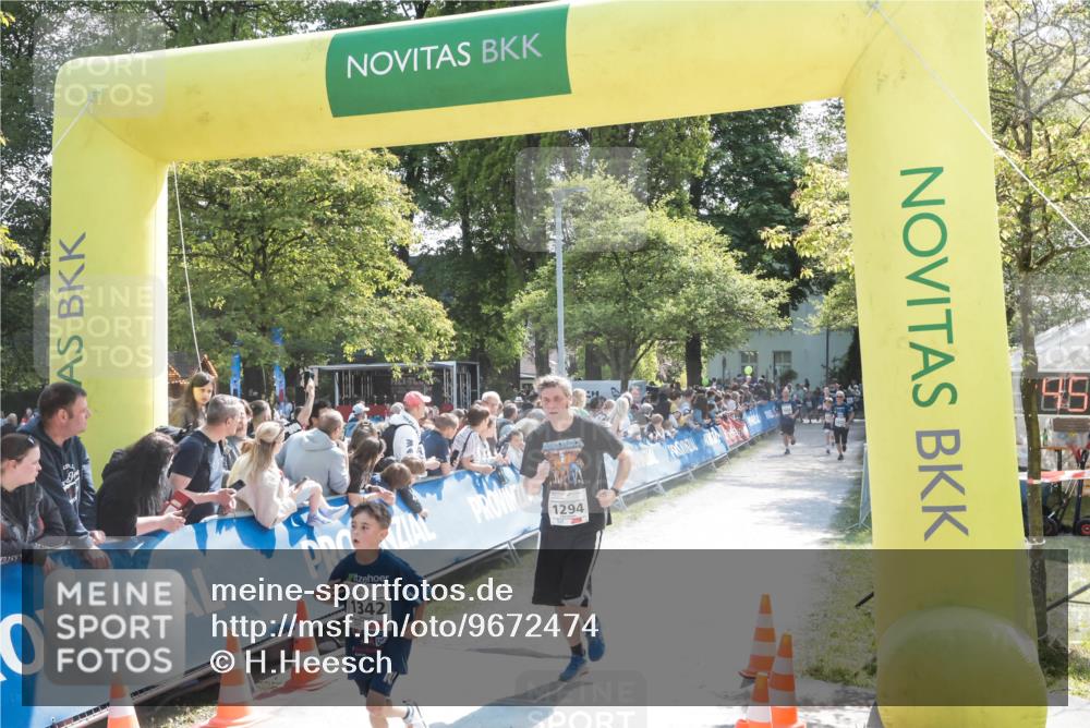 09.05.2026 - Störlauf H.Heesch http://msf.ph/oto/9672474 09.05.2026 14:46:45 Ziel 1976, 3, 1342, 1294 meine-sportfotos.de