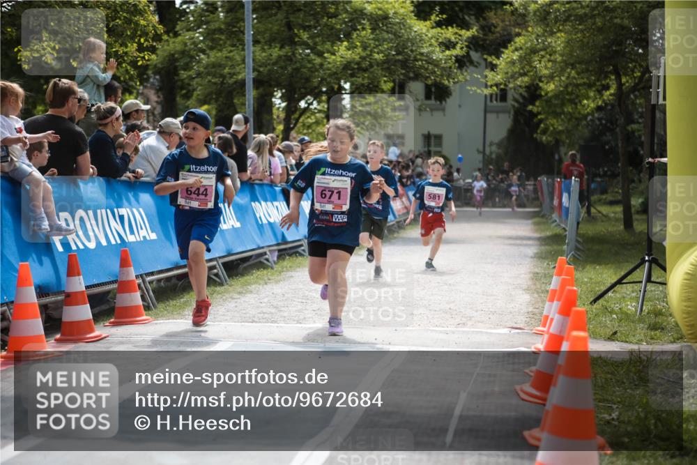 09.05.2026 - Störlauf H.Heesch http://msf.ph/oto/9672684 09.05.2026 13:55:33 Ziel 644, 671, 581 meine-sportfotos.de