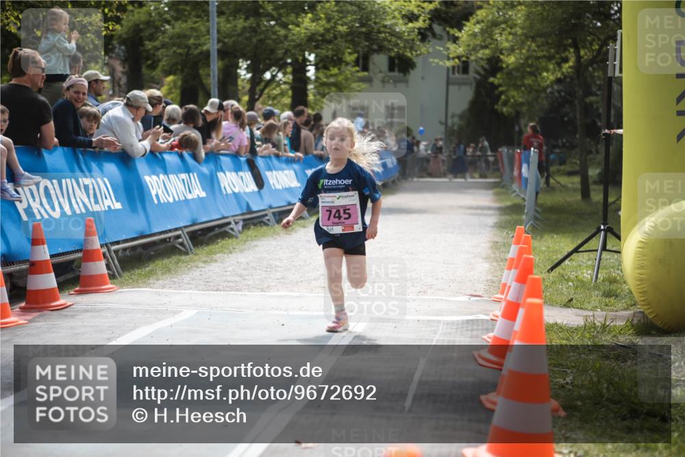 09.05.2026 - Störlauf H.Heesch http://msf.ph/oto/9672692 09.05.2026 13:55:42 Ziel 745 meine-sportfotos.de