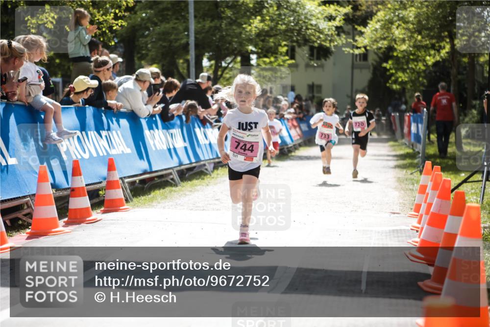 09.05.2026 - Störlauf H.Heesch http://msf.ph/oto/9672752 09.05.2026 13:57:21 Ziel 744, 733, 720 meine-sportfotos.de
