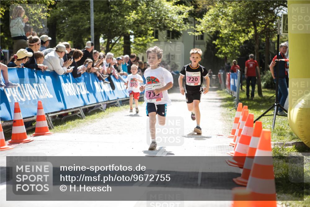 09.05.2026 - Störlauf H.Heesch http://msf.ph/oto/9672755 09.05.2026 13:57:23 Ziel 725, 73, 720 meine-sportfotos.de