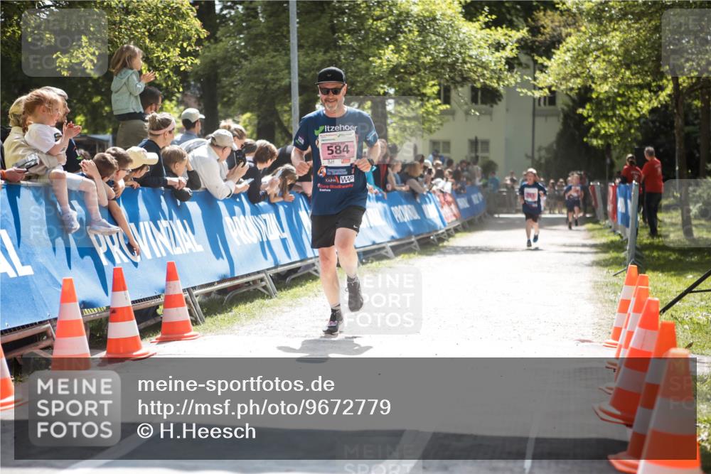 09.05.2026 - Störlauf H.Heesch http://msf.ph/oto/9672779 09.05.2026 13:57:46 Ziel 584 meine-sportfotos.de