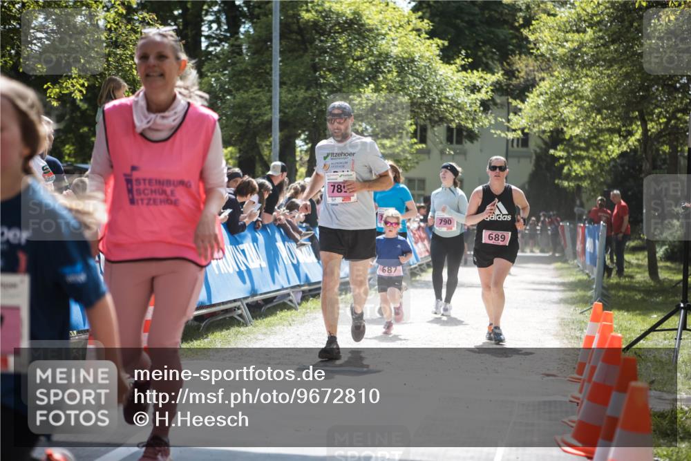 09.05.2026 - Störlauf H.Heesch http://msf.ph/oto/9672810 09.05.2026 13:58:13 Ziel 78, 687, 790, 689 meine-sportfotos.de