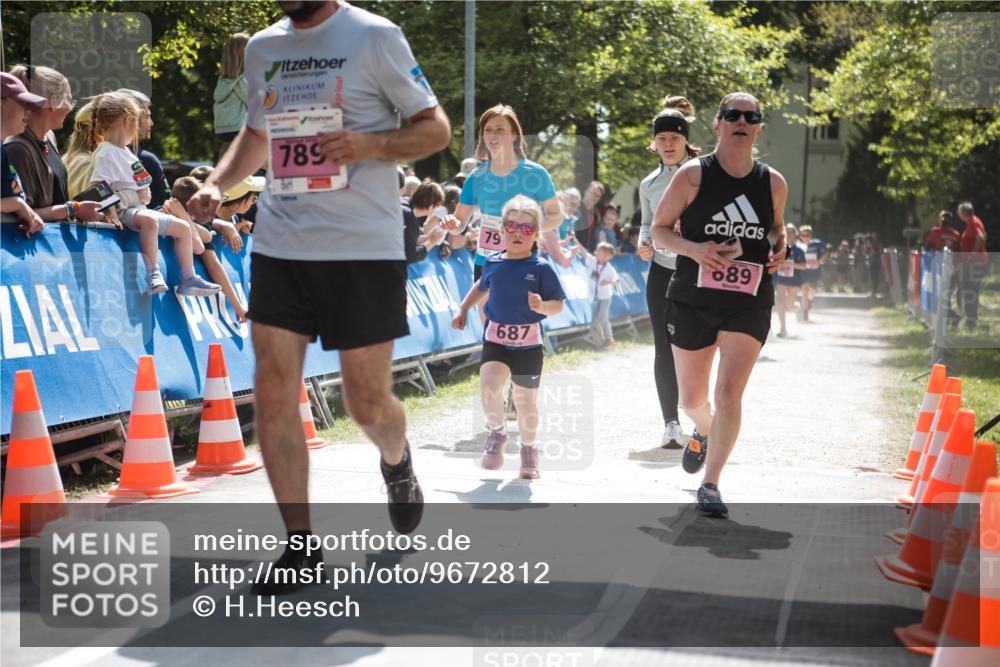 09.05.2026 - Störlauf H.Heesch http://msf.ph/oto/9672812 09.05.2026 13:58:15 Ziel 789, 79, 689, 687 meine-sportfotos.de